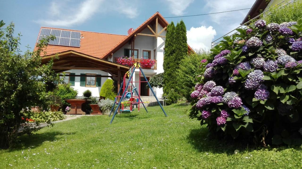 Eibenberger Apartment Щубенберг Екстериор снимка