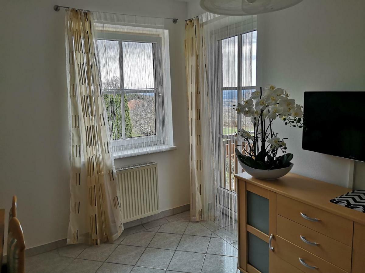 Eibenberger Apartment Щубенберг Екстериор снимка