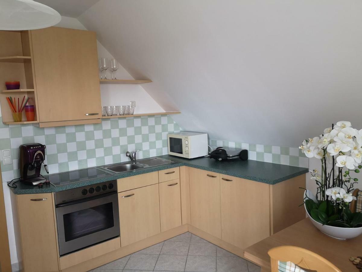 Eibenberger Apartment Щубенберг Екстериор снимка